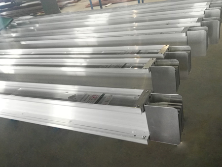 空氣式封閉母線槽與電纜有什么區(qū)別？